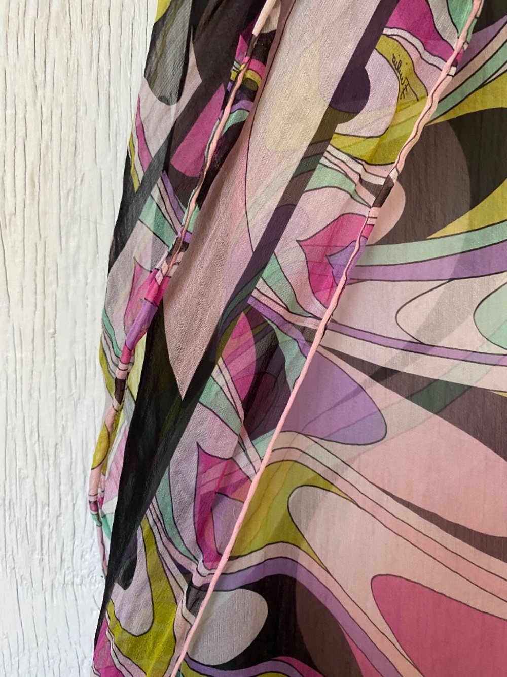 Pucci sheer silk shawl / sarong - Picture 3 of 6